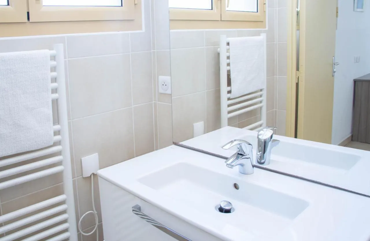 Hostel Santa Maria Cannes